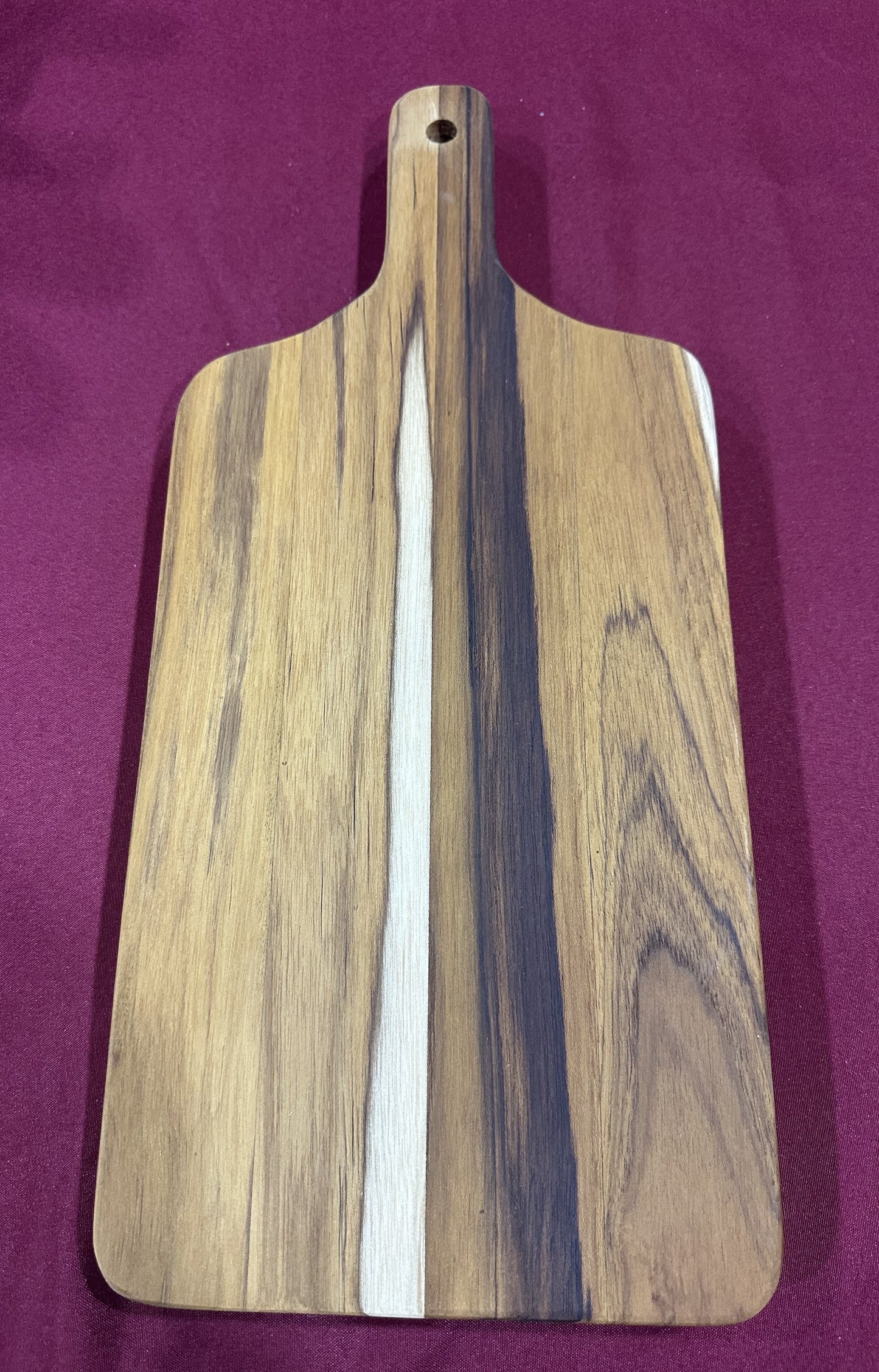 Handmade teak wood extra large paddle cutting board